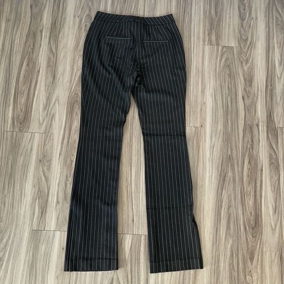 The Slim size 0, gorgeous black & white pants, like new, no flaws 1538 - Picture 6 of 11